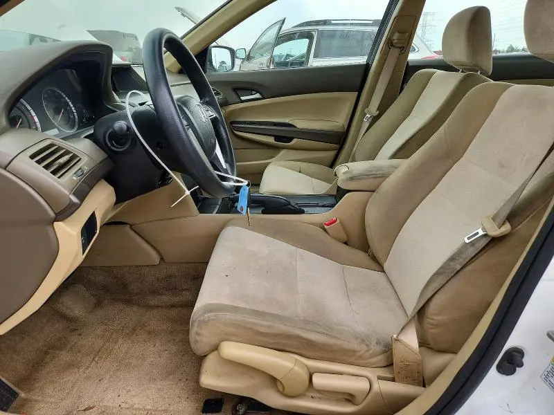 2010 HONDA ACCORD LX  