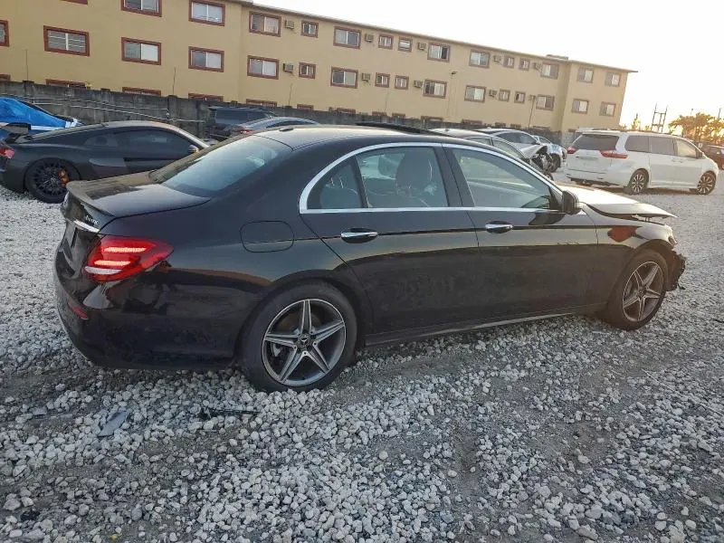 2017 MERCEDES-BENZ E 300 4MATIC  