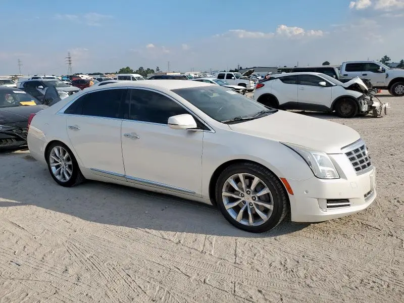 2015 CADILLAC XTS LUXURY COLLECTION  