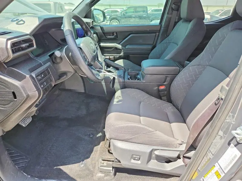 2025 TOYOTA TACOMA SR  