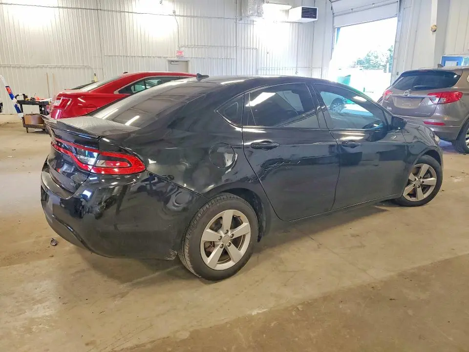 2015 DODGE DART SXT  