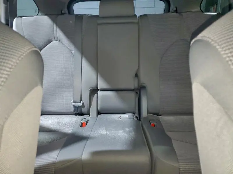 2022 TOYOTA HIGHLANDER L  