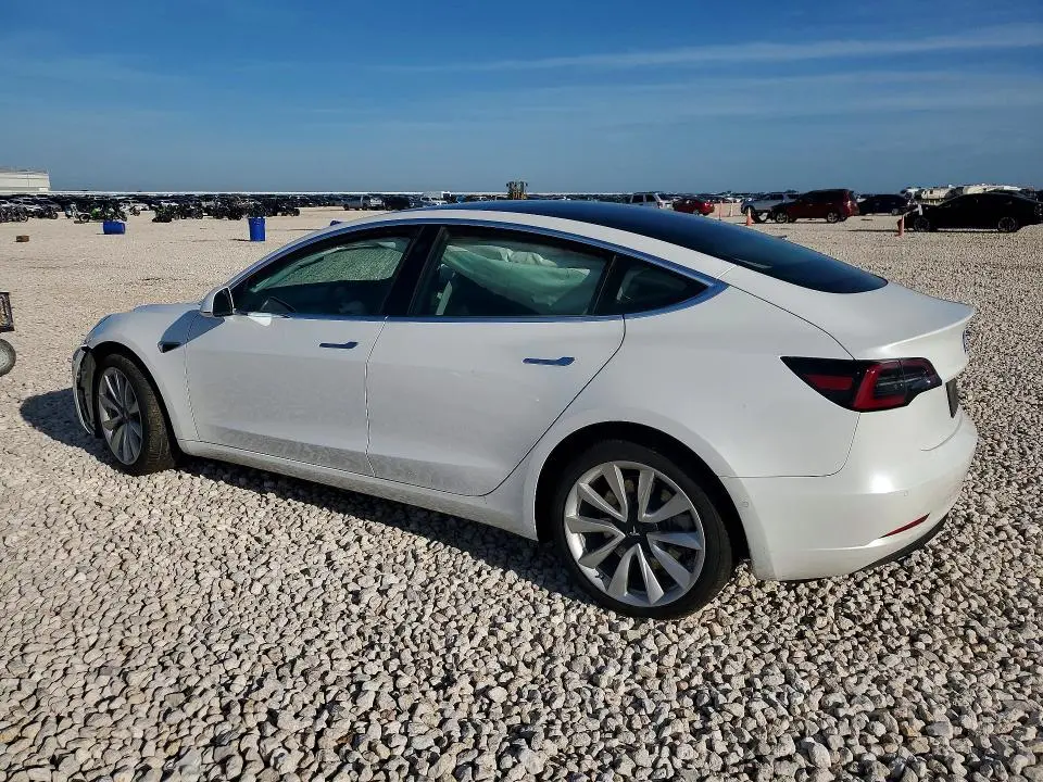 2019 TESLA MODEL 3   