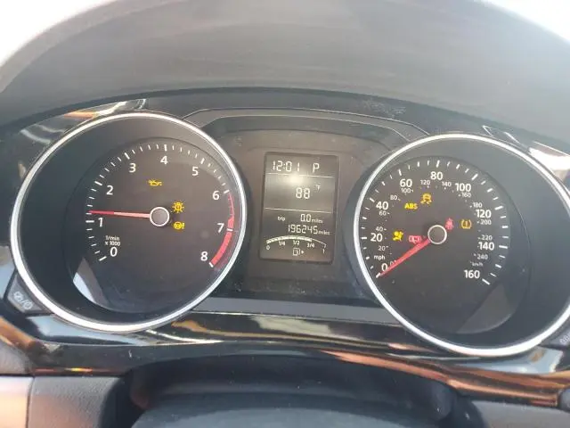 2016 VOLKSWAGEN JETTA SPORT  