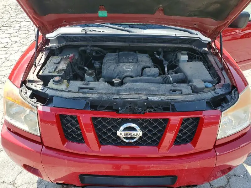 2012 NISSAN TITAN SV  