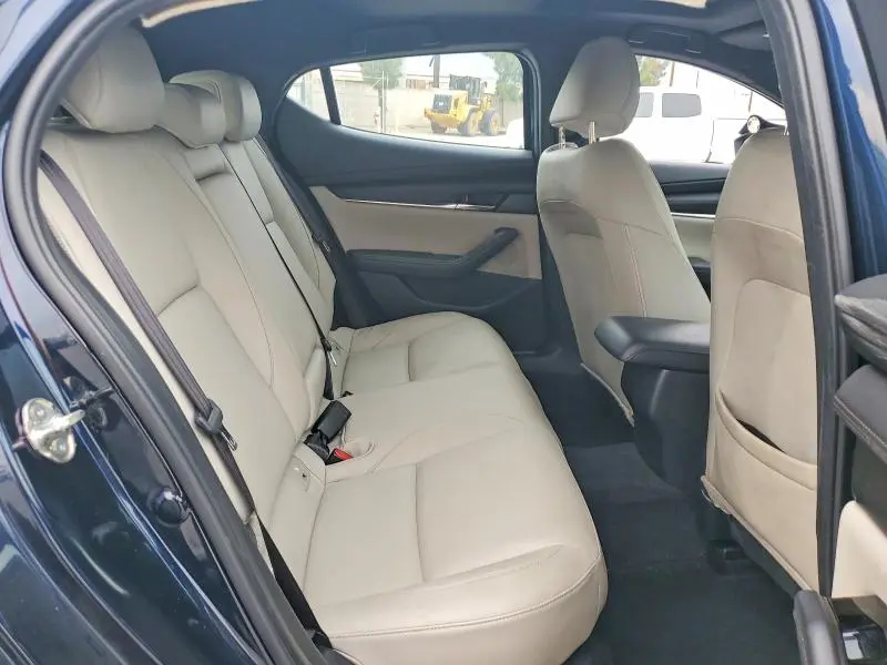 2022 MAZDA 3 PREFERRED  