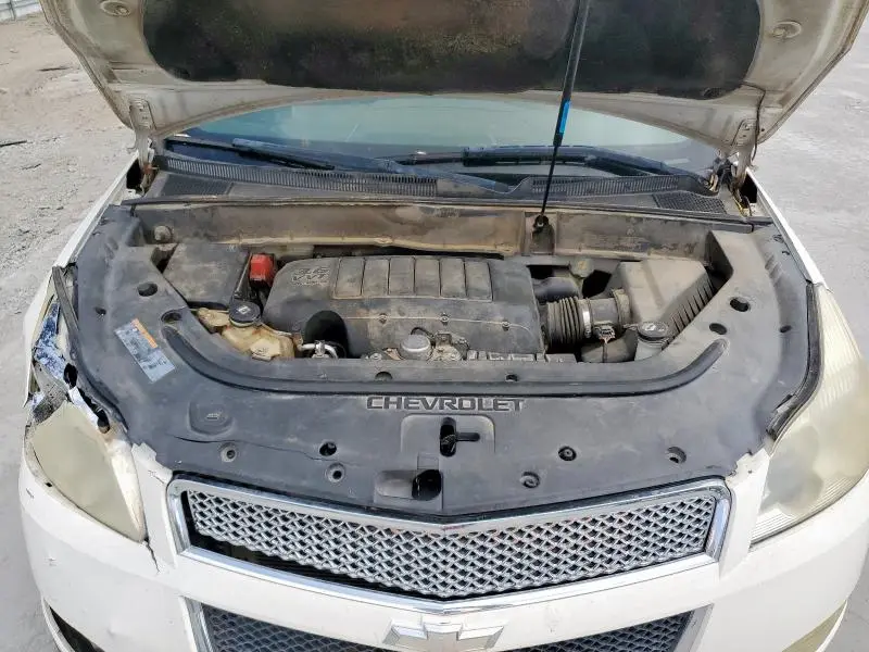 2011 CHEVROLET TRAVERSE LT  