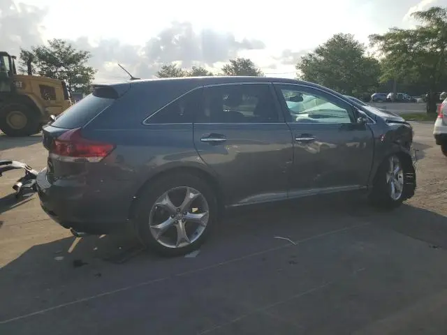 2013 TOYOTA VENZA LE  