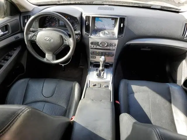 2013 INFINITI G37   