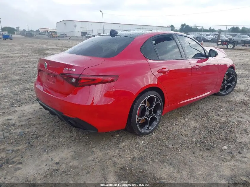 2022 ALFA ROMEO GIULIA VELOCE TI RWD
