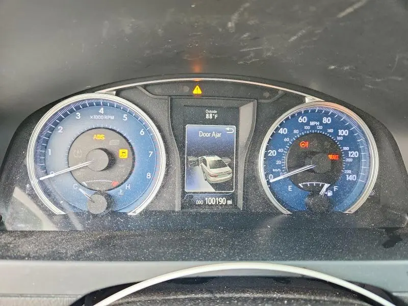 2017 TOYOTA CAMRY LE  