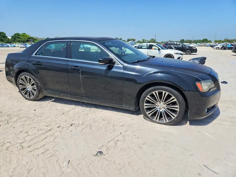 2012 CHRYSLER 300 S  
