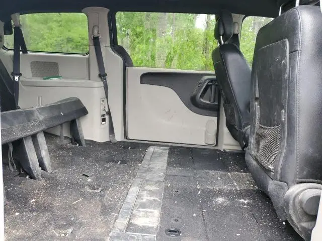 2014 DODGE GRAND CARAVAN SE  