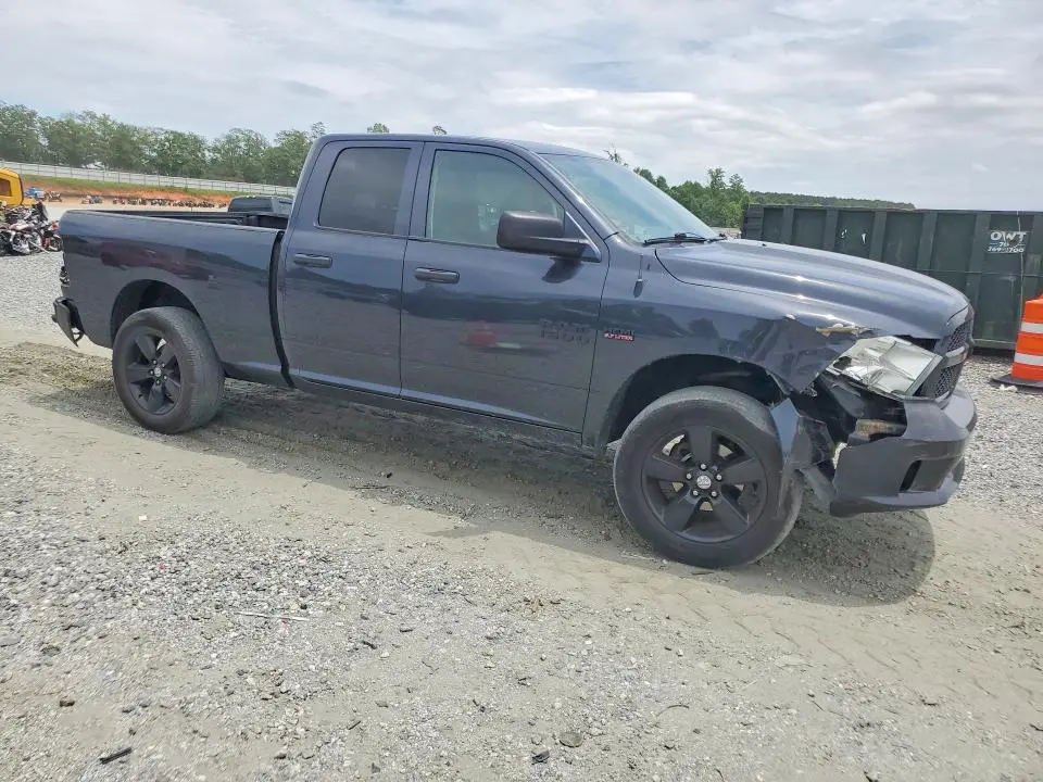 2016 RAM 1500 ST  
