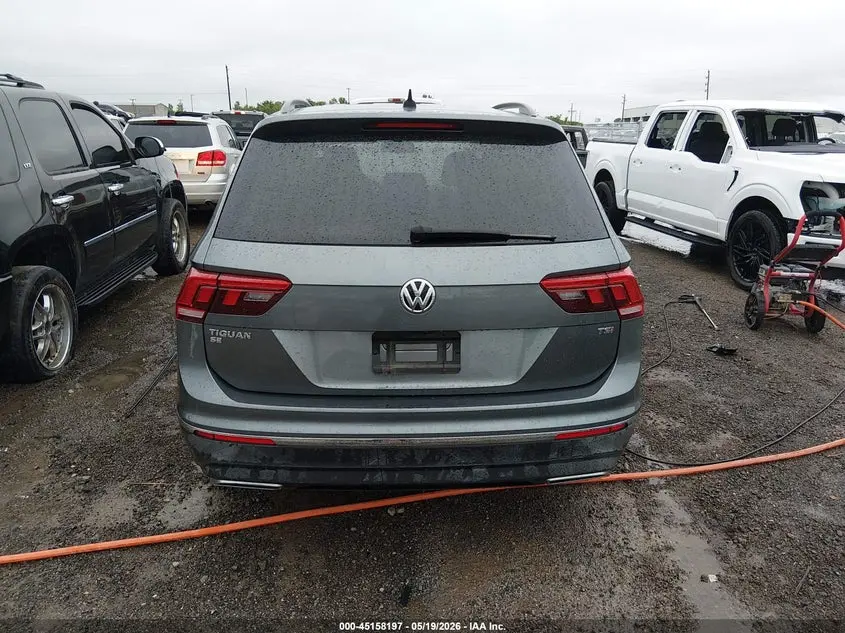 2018 VOLKSWAGEN TIGUAN 2.0T SE/2.0T SEL
