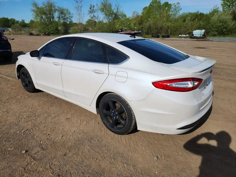 2016 FORD FUSION SE  