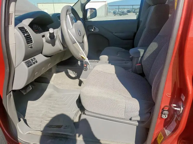 2018 NISSAN FRONTIER S  