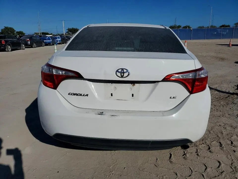 2016 TOYOTA COROLLA LE  