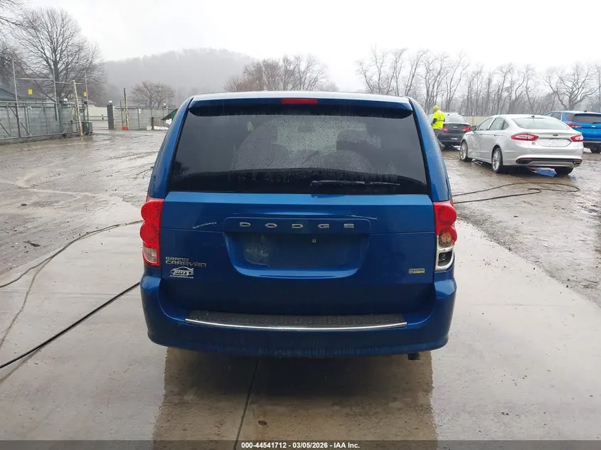 2011 DODGE GRAND CARAVAN EXPRESS