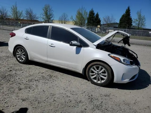 2017 KIA FORTE LX  