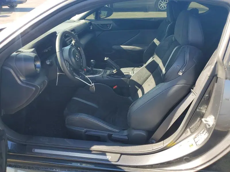 2023 TOYOTA GR 86 PREMIUM  