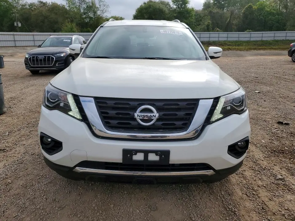 2019 NISSAN PATHFINDER SV  
