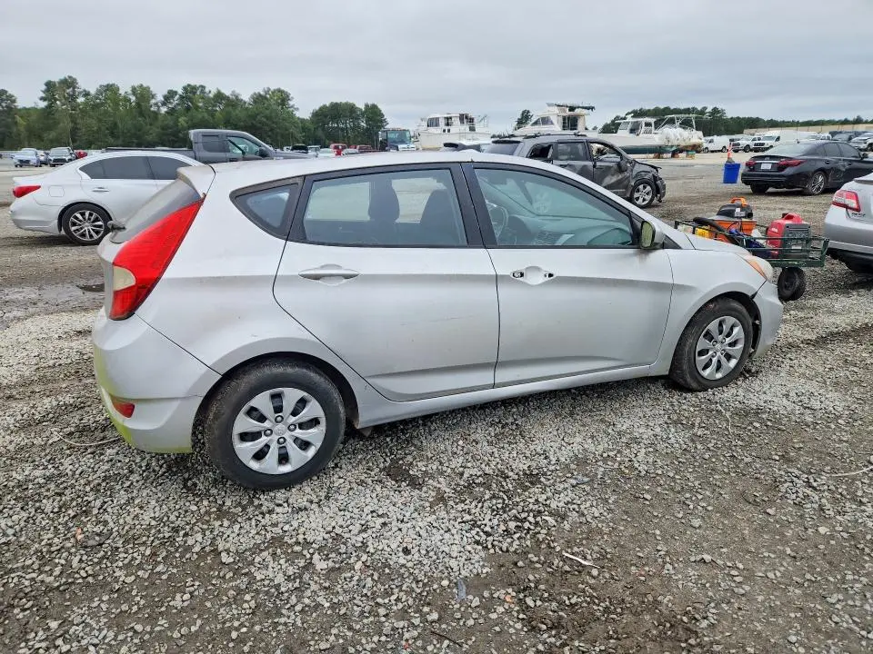 2015 HYUNDAI ACCENT GS  