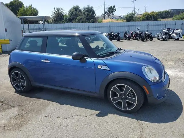 2013 MINI COOPER S  