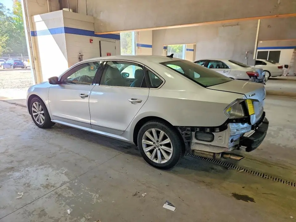 2013 VOLKSWAGEN PASSAT SEL  