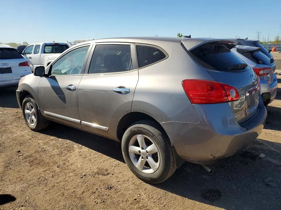 2013 NISSAN ROGUE S  