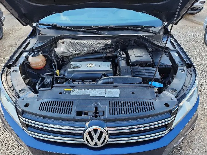 2015 VOLKSWAGEN TIGUAN S  