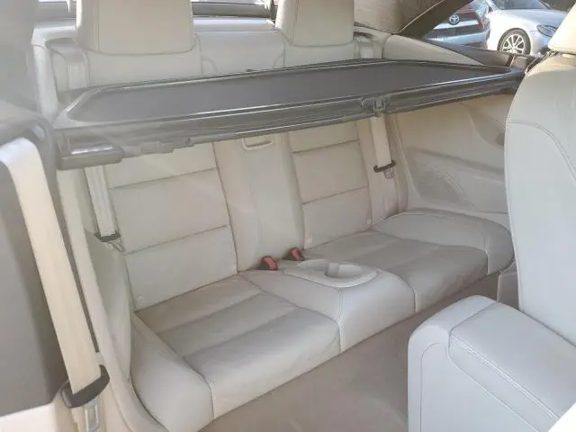 2013 VOLKSWAGEN EOS LUX  