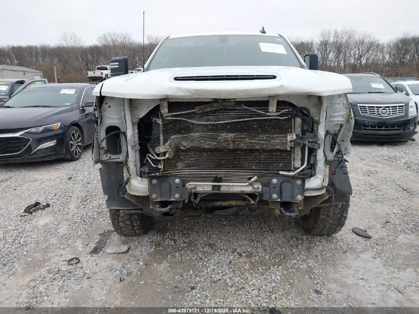2021 CHEVROLET SILVERADO 2500HD 4WD  STANDARD BED LT
