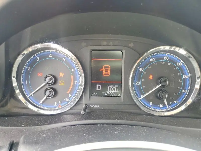 2019 TOYOTA COROLLA LE  