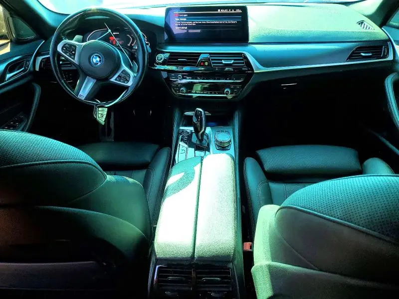 2023 BMW 530E   