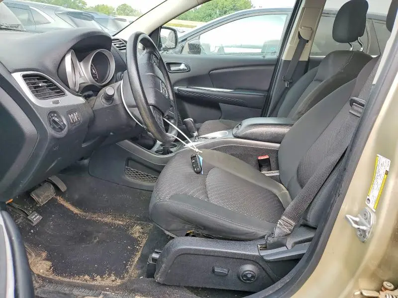 2011 DODGE JOURNEY MAINSTREET  