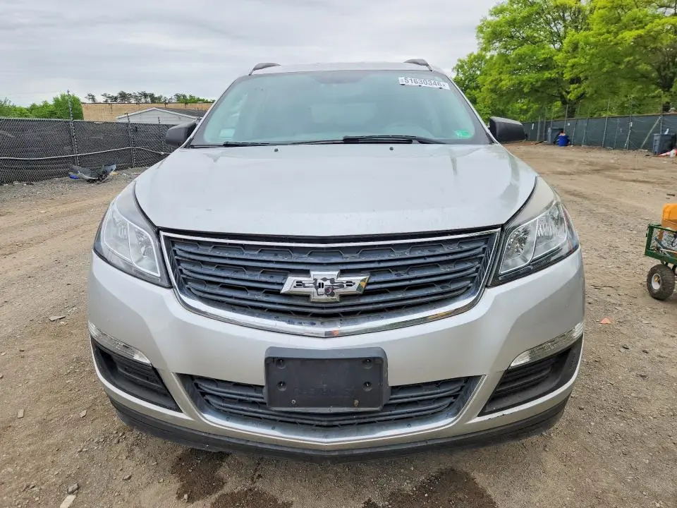 2013 CHEVROLET TRAVERSE LS  