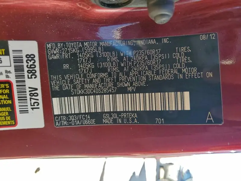 2013 TOYOTA SIENNA LE  