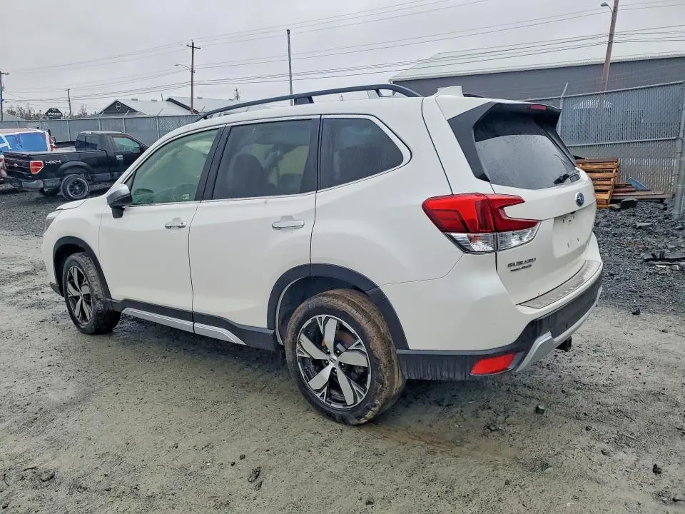 2020 SUBARU FORESTER PREMIER  