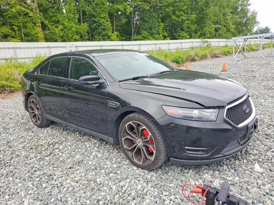 2015 FORD TAURUS SHO  