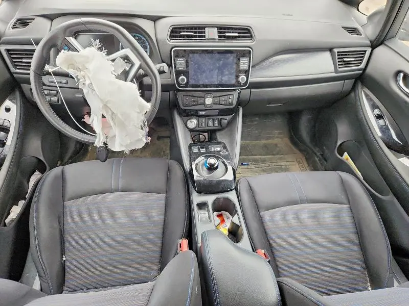 2024 NISSAN LEAF SV PLUS  