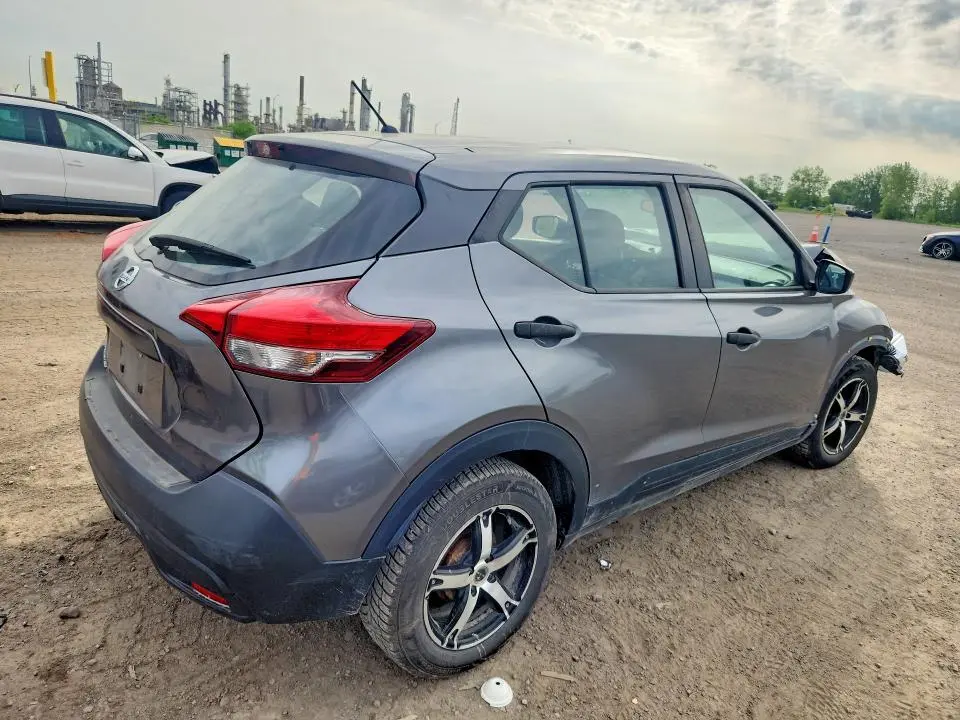 2019 NISSAN KICKS S  