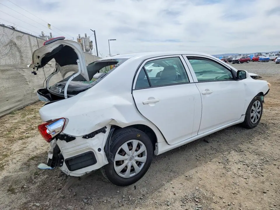2010 TOYOTA COROLLA LE  