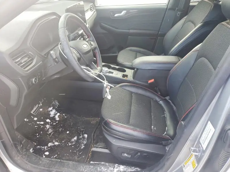 2024 FORD ESCAPE ST LINE SELECT  