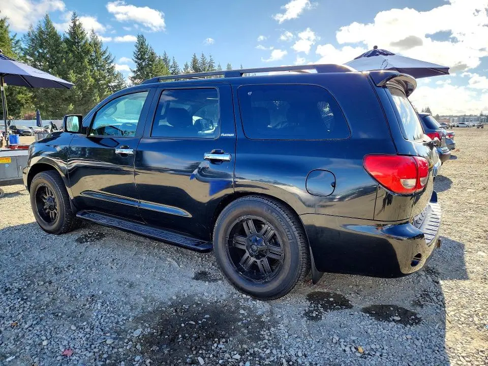 2010 TOYOTA SEQUOIA PLATINUM  