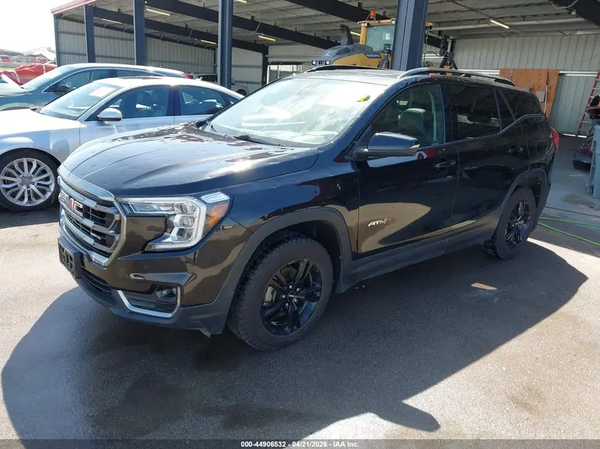 2023 GMC TERRAIN AWD AT4