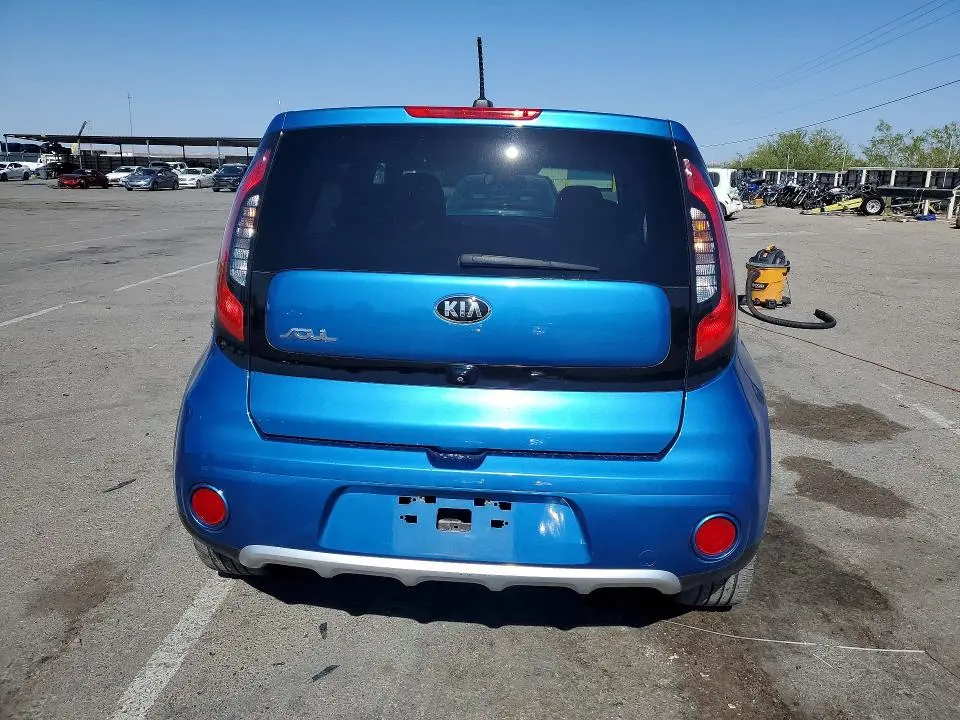2017 KIA SOUL +  