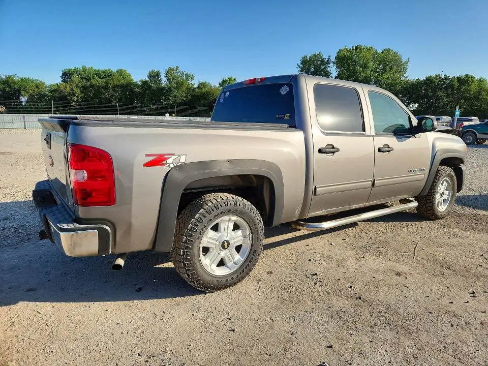 2013 CHEVROLET SILVERADO   