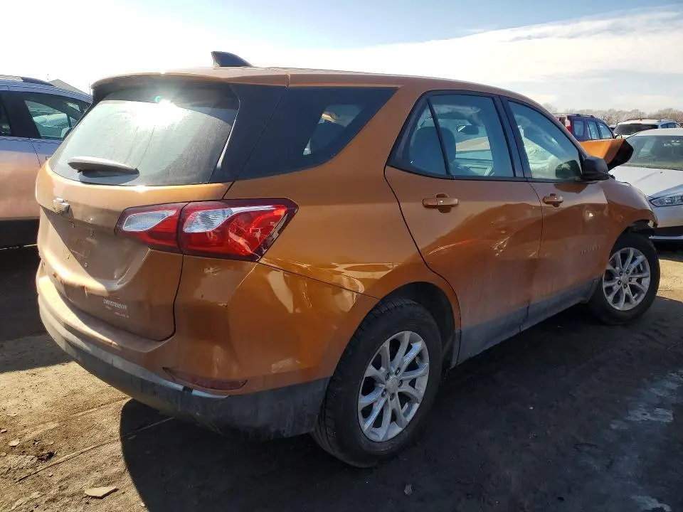 2018 CHEVROLET EQUINOX LS  