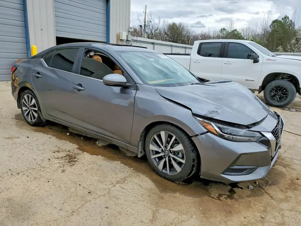 2020 NISSAN SENTRA SV  